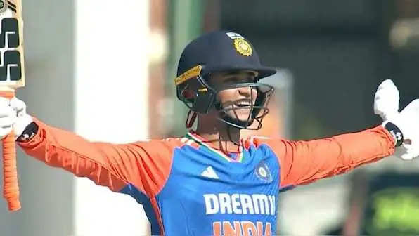 Will this disciple of Yuvraj Singh repeat the feat of hitting 6 sixes in 6 balls in Durban, the first stir from the match