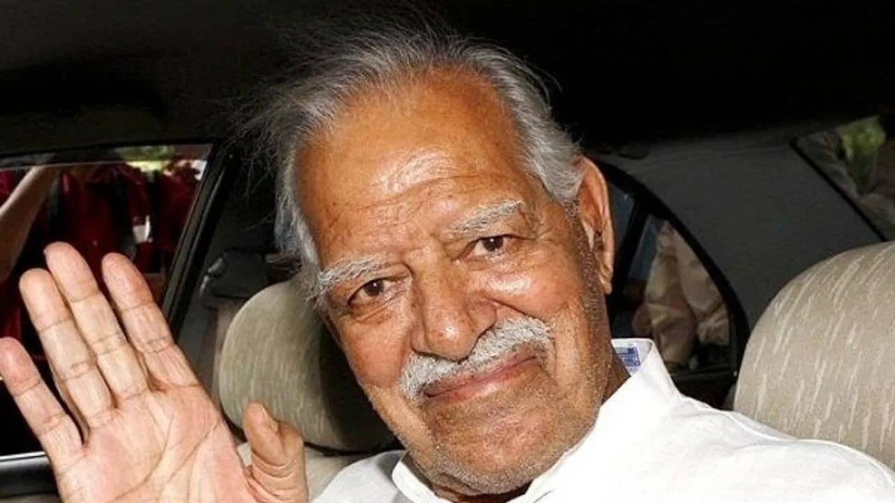 Dara Singh Birth Anniversary : राम भक्त बनकर हमेशा के लिए अम्र बन गए दारा सिंह, जानिए कैसे बने रेसलर से एक्टर ?