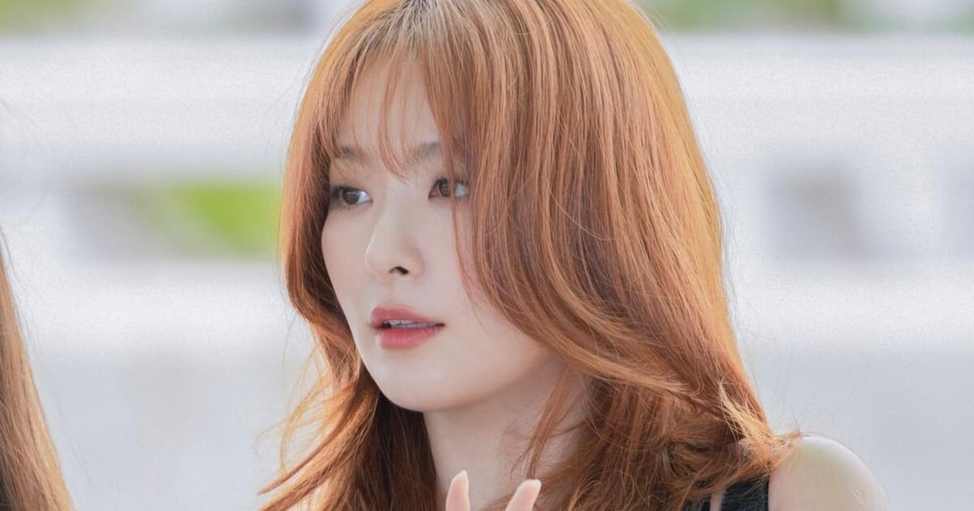 Red Velvet's Seulgi Issues Apology After Facing Backlash For Behavior  Toward Staff : r/kpop