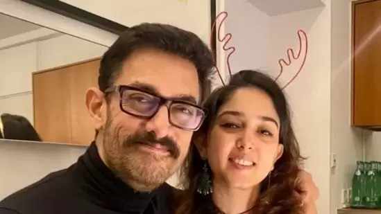 Aamir Khan reveals he is taking joint therapy with daughter Ira: 'To work  on issues which have been there for years' | Bollywood - Hindustan Times