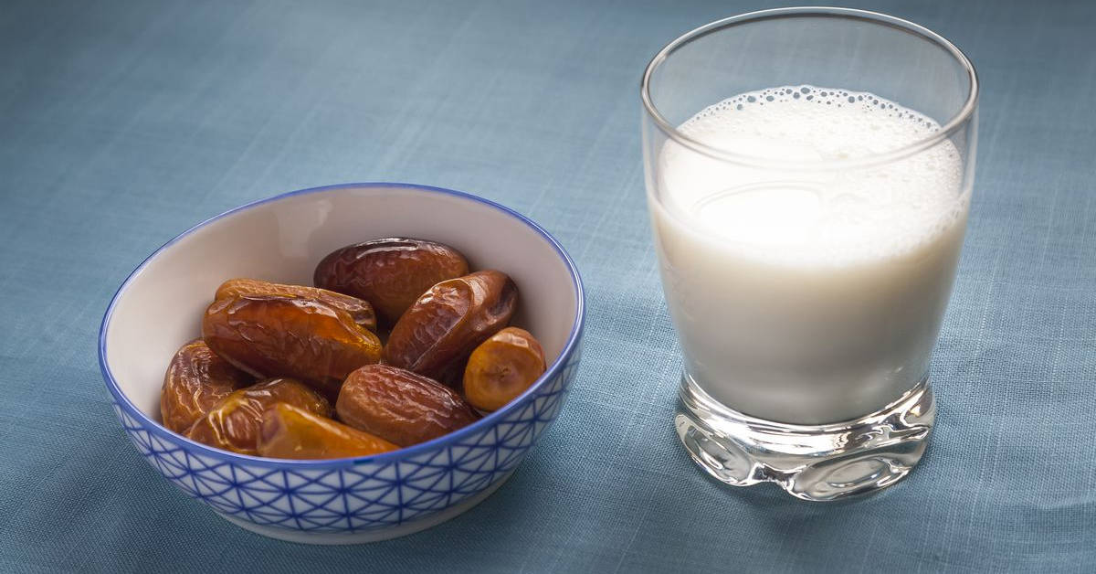 10 Health Benefits of Eating Dates with Milk – Care N Cure Online Pharmacy Qatar