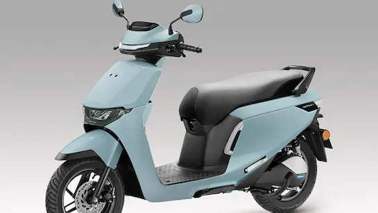 Auto Expo 2025 में Honda ने पेश किये अपने नए Electric Scooter Honda Activa E और QC1,जाने खूबियाँ