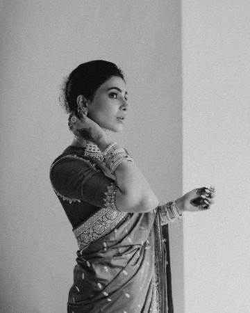 'As a family, we stand by them': Raj's sister supports Samantha holds her husband's hand amid allegations he is still married to ex-wife Shhyamali De 'As a family, we stand by them': Raj's sister supports Samantha holds her husband's hand amid allegations he is still married to ex-wife Shhyamali De