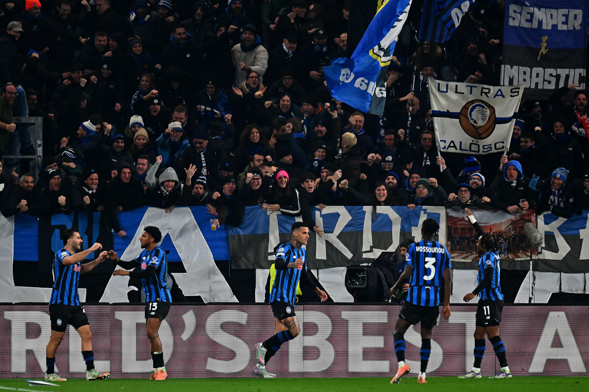 Bergmo, Italy - December 09: Gianluca scrap of atlanta bc celebrates after scoring at his team's first goal with teammmates during the UEFA Champions league 2025/26 LEAGUE PHASE MD6 Match Between Atlanta BC and Chelsea FC at Stadiio Di Bergmo on December 09, 2025 In Bergamo, Italy. (Photo by Alessandro Sabattini/Getty Images)