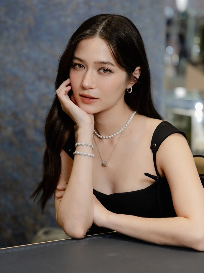 Thai singer Violette Wautier . Photo from Wautiers Instagram