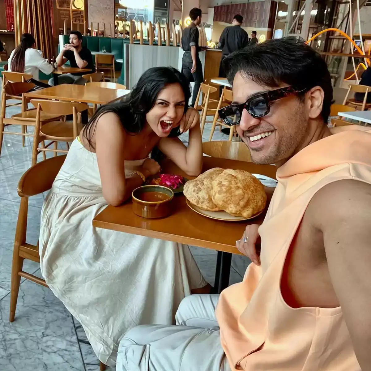 Gaurav Khanna and Akanksha Chamola: Example of love and age difference