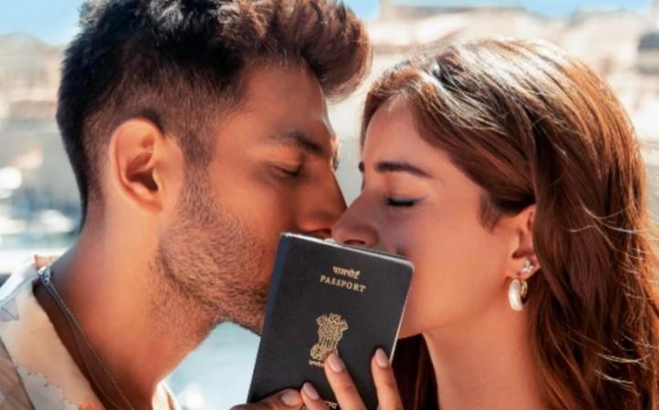 Tu Meri Main Tera Main Tera Tu Meri Tu Meri Main Tera Main Tera Tu Meri