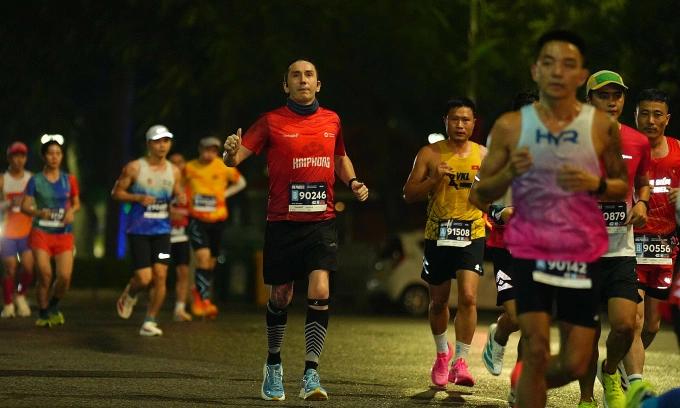Jean Matthieu Beroujon strides along the 42 km course at Read Marathon Hai Phong 2025. Photo courtesy of Read Marathon
