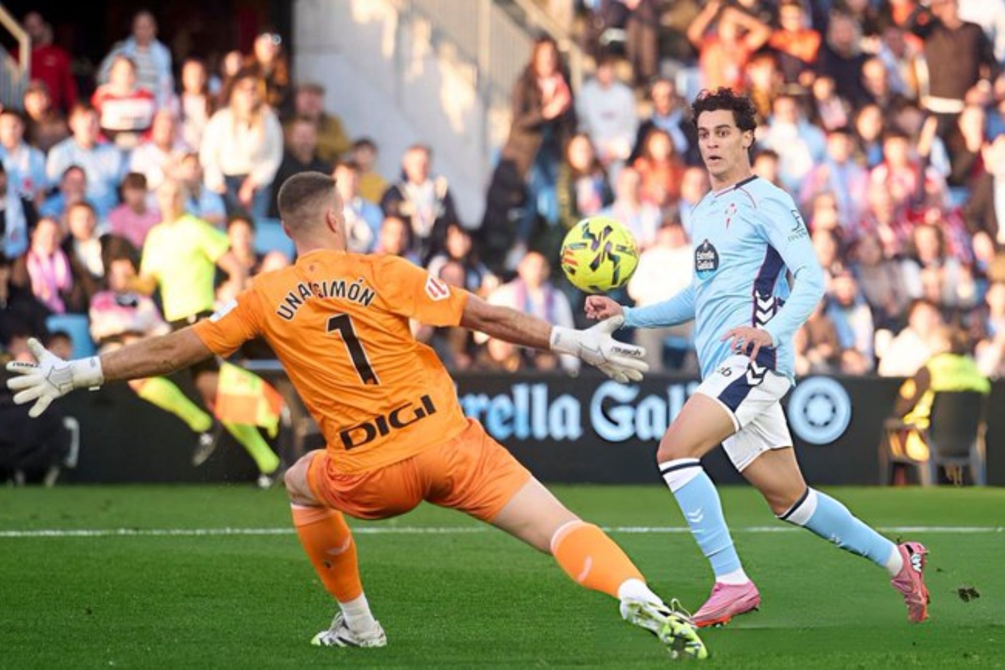El-Abdellaoui scores his first goal against Athletic Club.