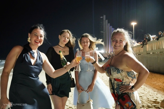 z7385984889438-ab79a9f4a50a549-1950-5046