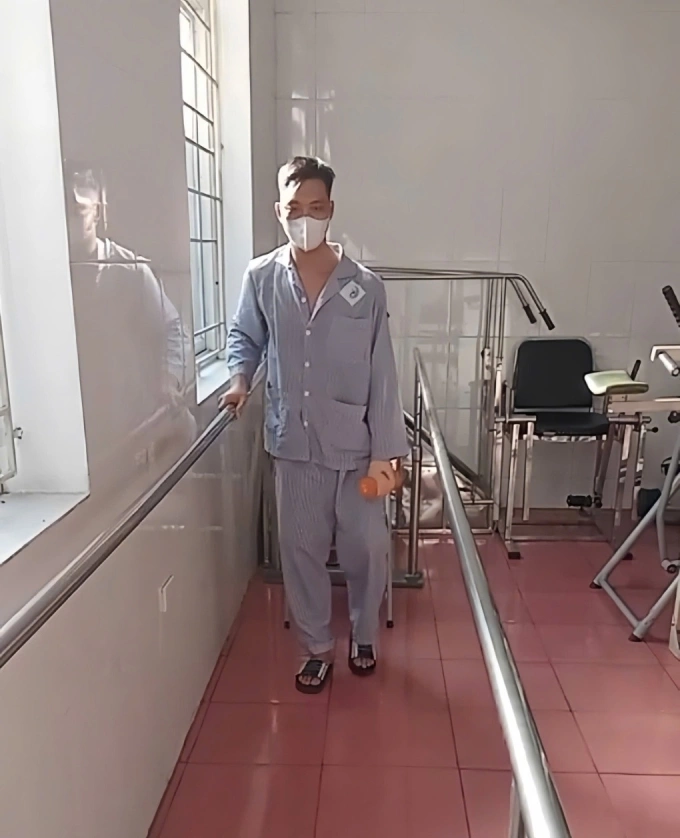 Hieu in recovery. Photo courtesy of Hieu