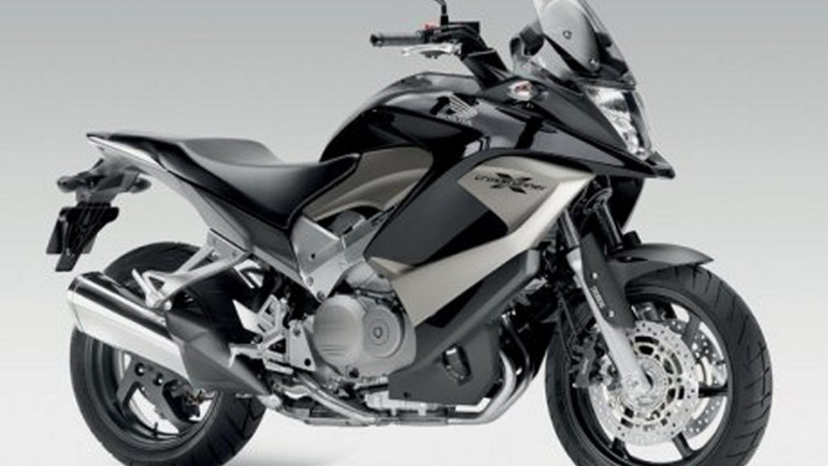 2013 Honda CB150X - Details and Pictures