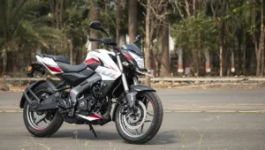 Bajaj Pulsar NS200: Price, Features, Specs, Mileage, Colors, Performance, and 2025 Review