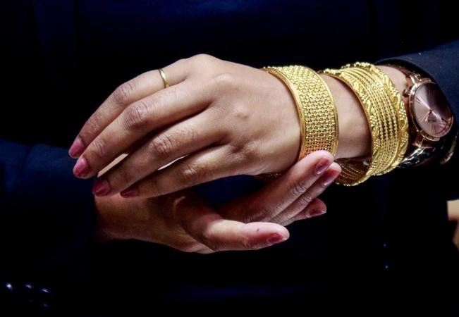 Gold, silver prices jump on MCX amid weak dollar, global cues