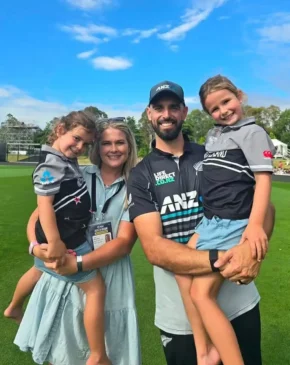 Daryl Mitchell family