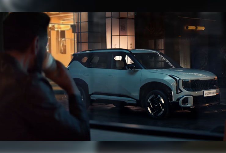 bobby deol driving new seltos