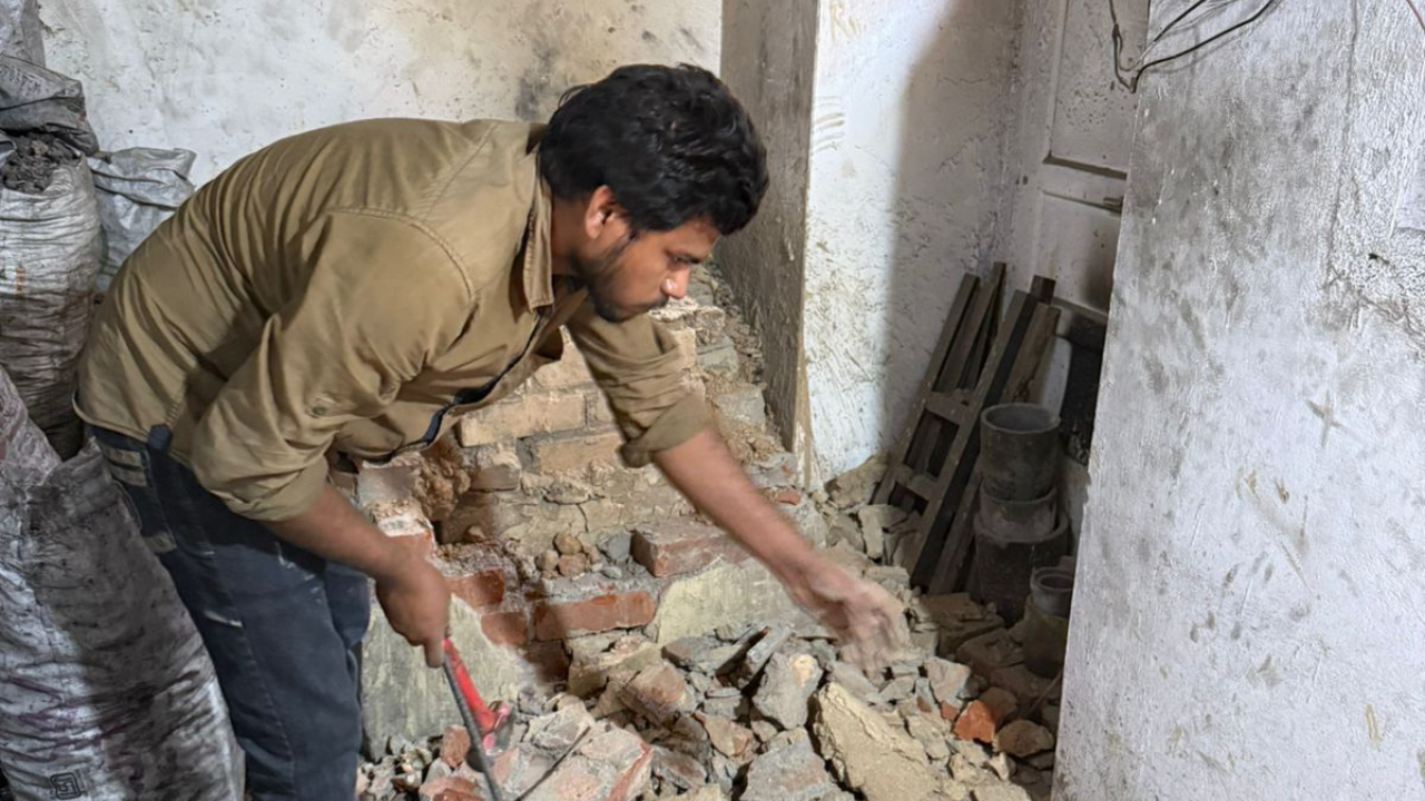 KILLING THE MUSKS (25)