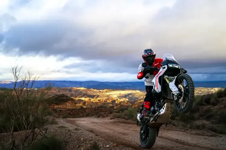 2026 ducati desert x adventure motorcycle 2 2026 ducati desert x adventure motorcycle 2