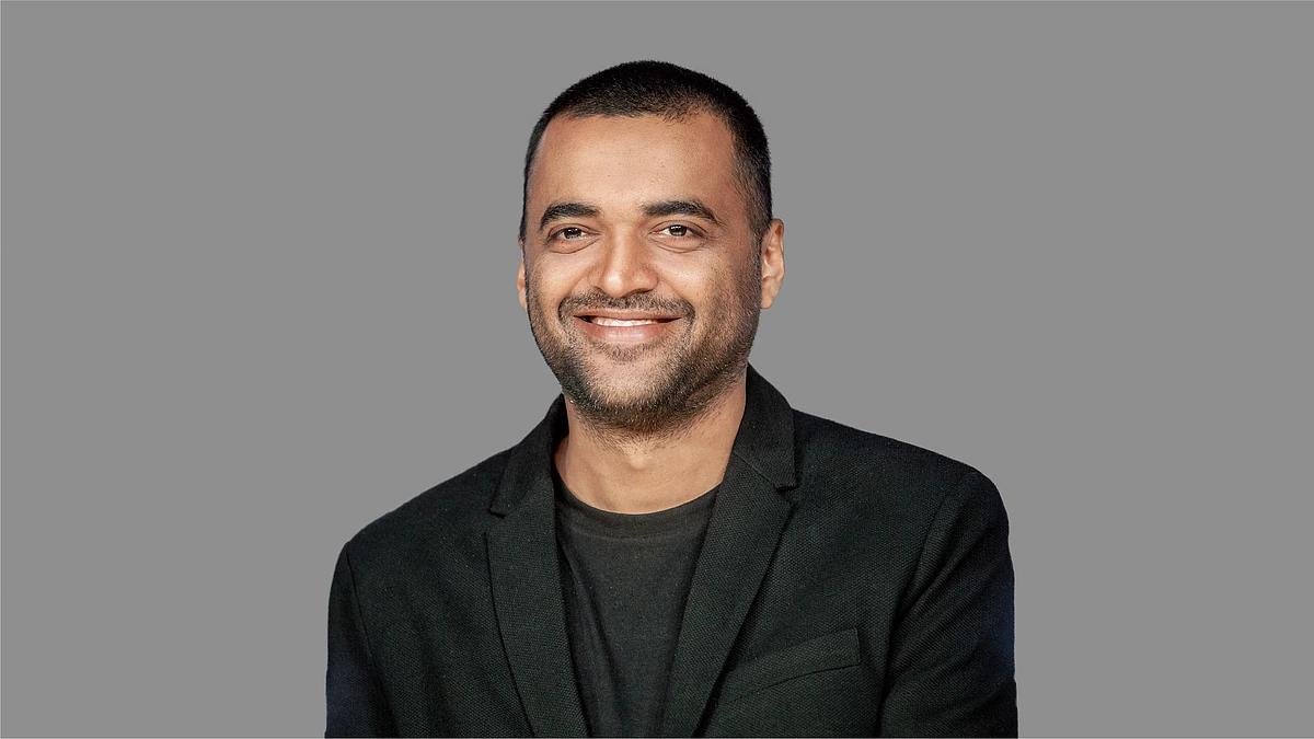 Deepinder Goyal's LAT Aerospace acquires defence robotics startup Sharang  Shakti in first deal