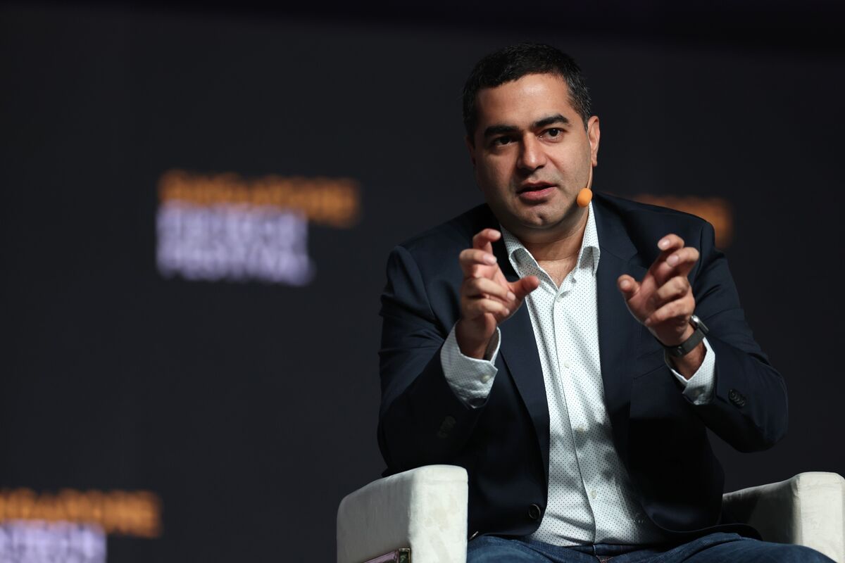 Peak XV Partners Raises $1.3 Billion to Invest in Asian Startups - Bloomberg