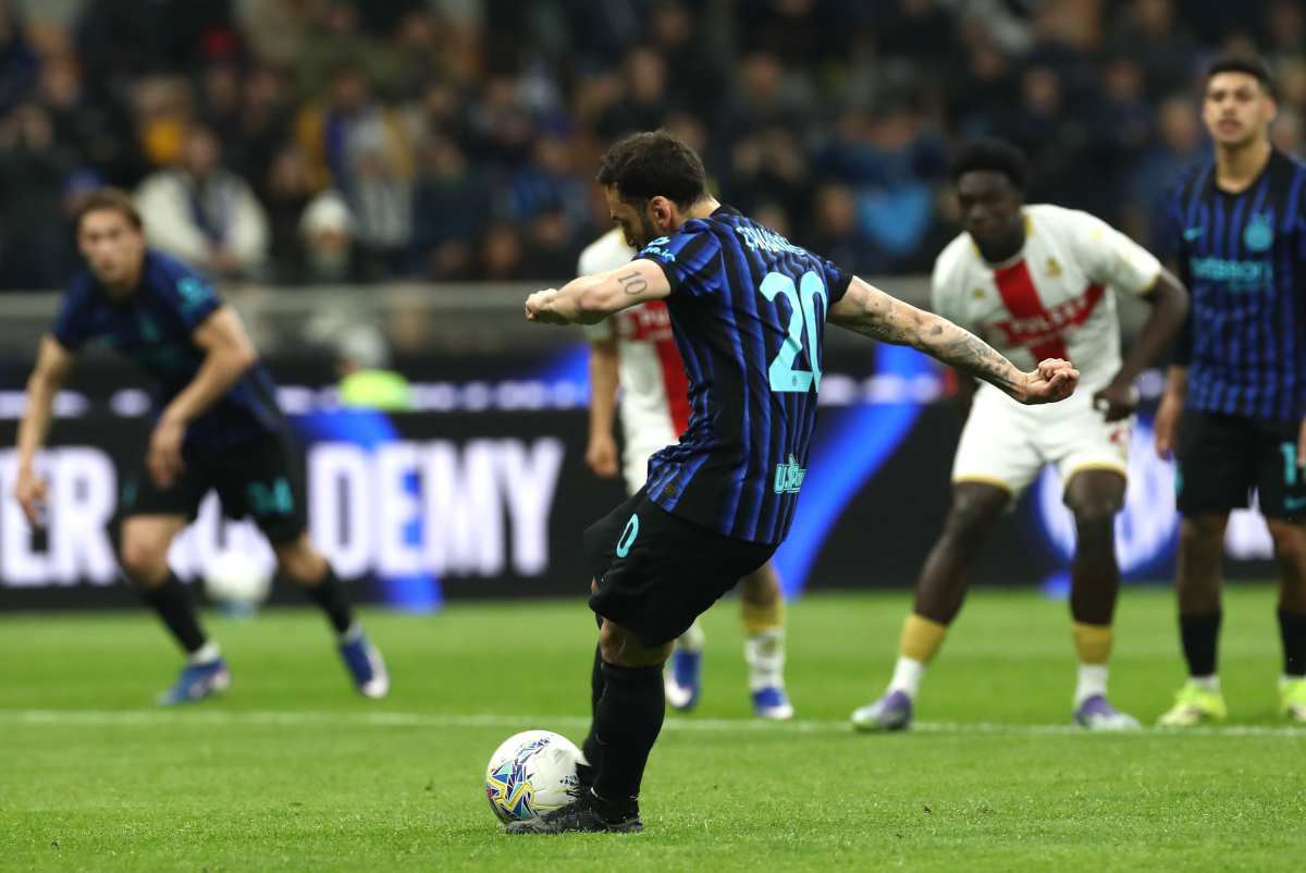 MILAN, ITALY - FEBRUARY 28: Hakan Calhanoglu of FC Internazionale scores their team's second from the penalty spot goal during the Serie A match between FC Internazionale and Genoa CFC at Giuseppe Meazza Stadium on February 28, 2026 in Milan, Italy. (Photo by Marco Luzzani/Getty Images)