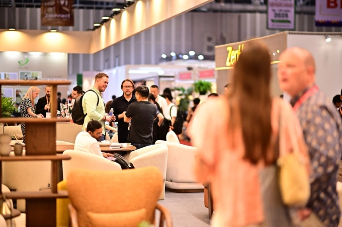 VIFA Expo served as a networking hub connecting international buyers with Vietnamese furniture manufacturers. Photo courtesy of VIFA Expo