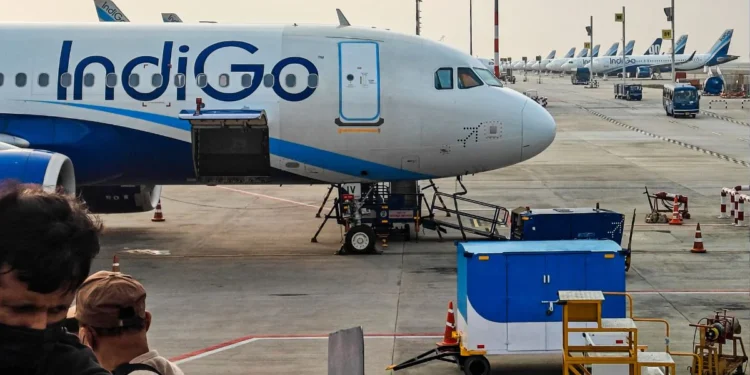 IndiGo Under Fire: DGCA Issues Show-Cause Notice Amid Massive Flight Chaos