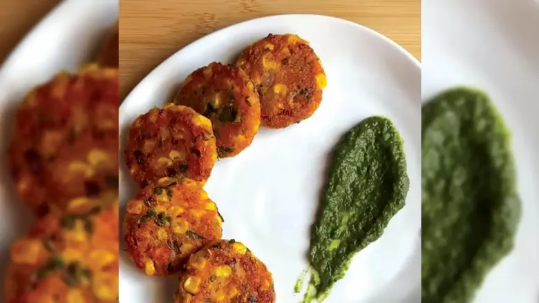 Corn cutlets served with chutney