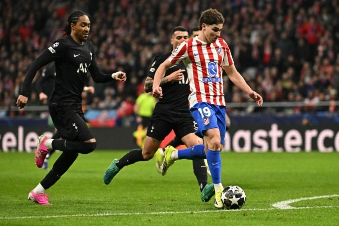 Julian Alvarez scored twice as Atletico Madrid tore apart Tottenham. Photo by AFP