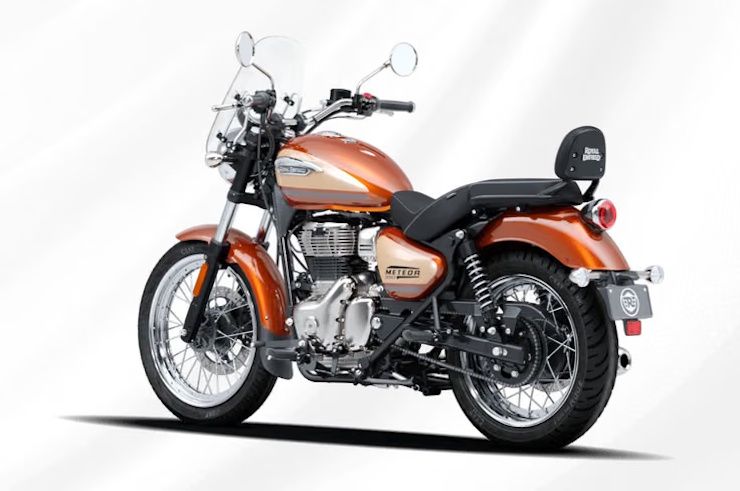 2025 royal enfield meteor 350 sundowner orange with touring kit 3