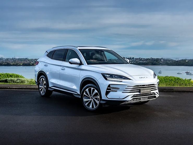 byd sealion 6 plug-in hybrid 1