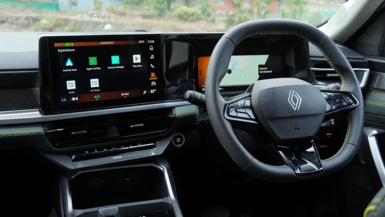 2026 new renault duster 1.3 turbo petrol automatic cabin 1.jpg