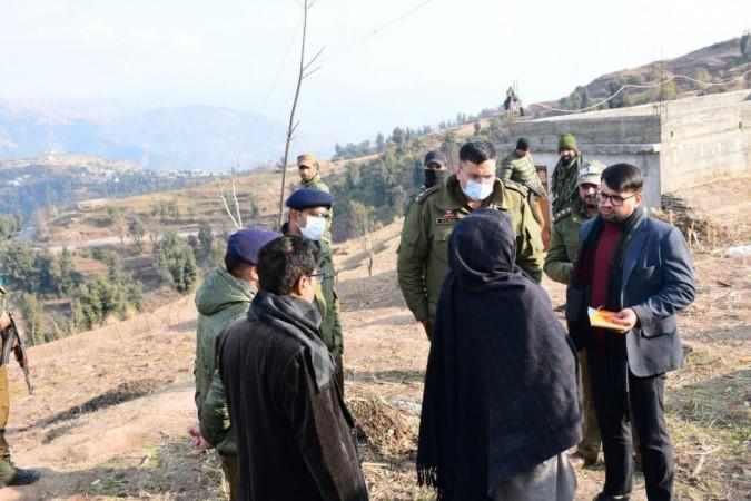 File picture: Senior officers rushes to Rajouri village after one more death due to mysterious disease Mysterious deaths