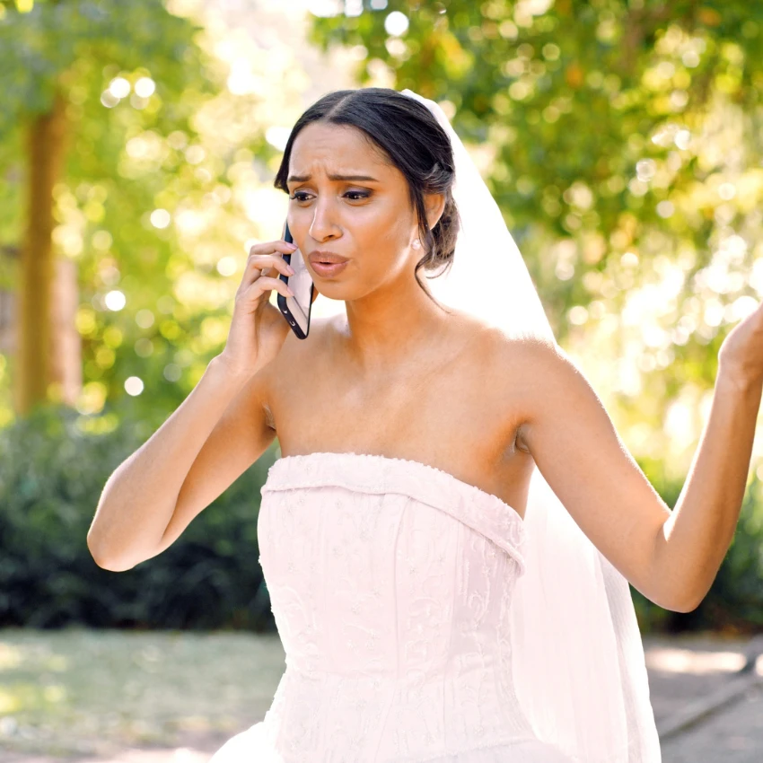 bride arguing with her friend about money