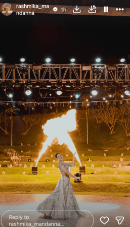 'Pookie' Vijay Deverakonda melts hearts as he celebrates one month with wife Rashmika; unseen pics out