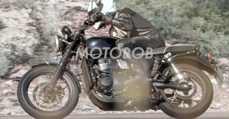 triumph bonneville 400 spied