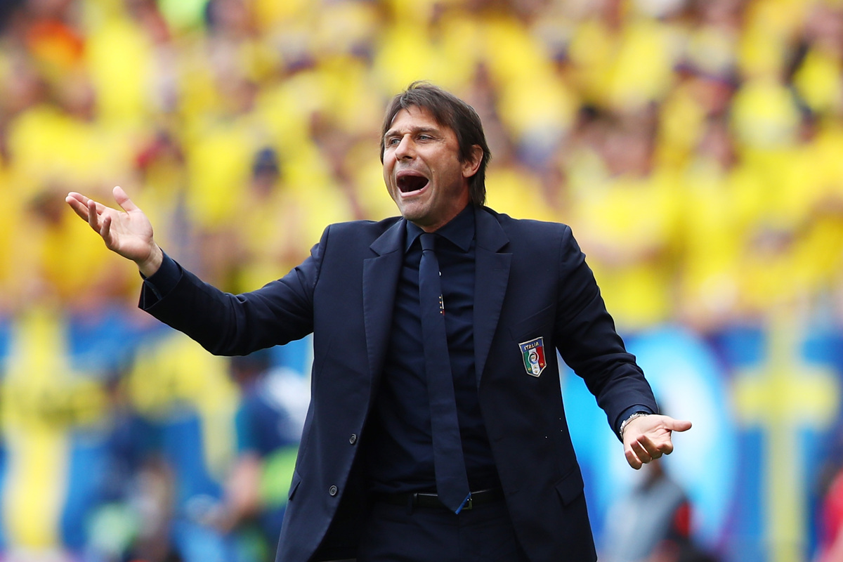 TOULOUSE, FRANCE - JUNE 17: Antonio Conte head coach of Italy reacts on the touchline during the UEFA EURO 2016 Group E match between Italy and Sweden at Stadium Municipal on June 17, 2016 in Toulouse, France. (Photo by Dean Mouhtaropoulos/Getty Images)
