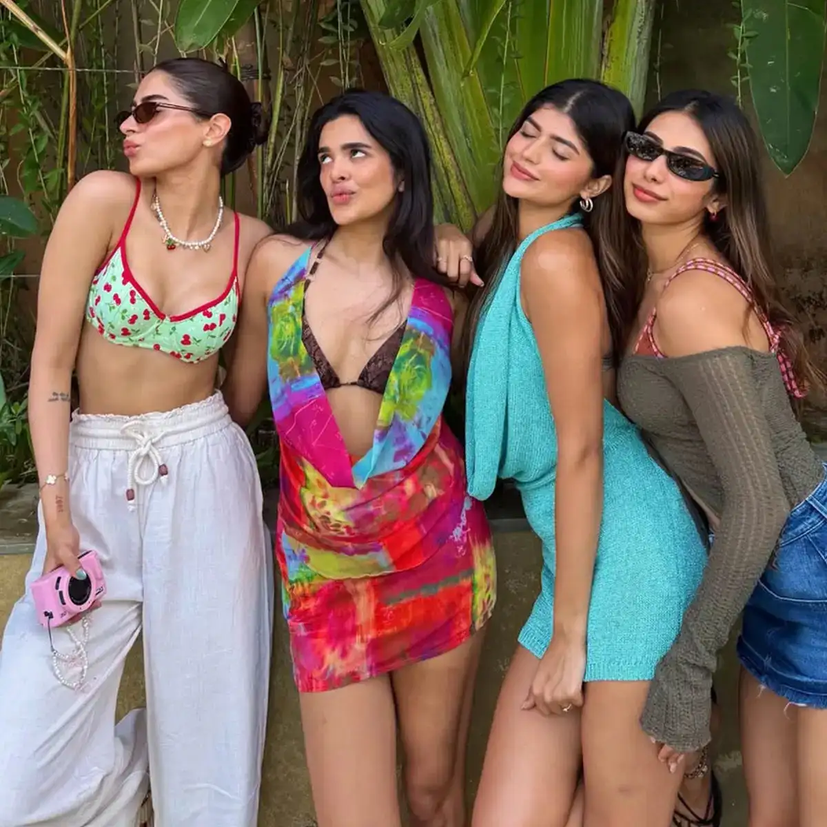 Khushi Kapoor's bold bikini pictures: Glamorous style with girl gang by the pool
