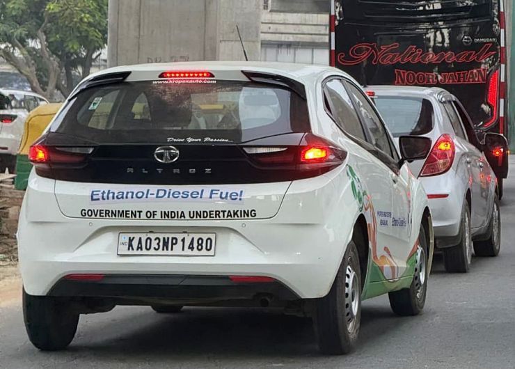 altroz-isobutanol-diesel-pilot-car