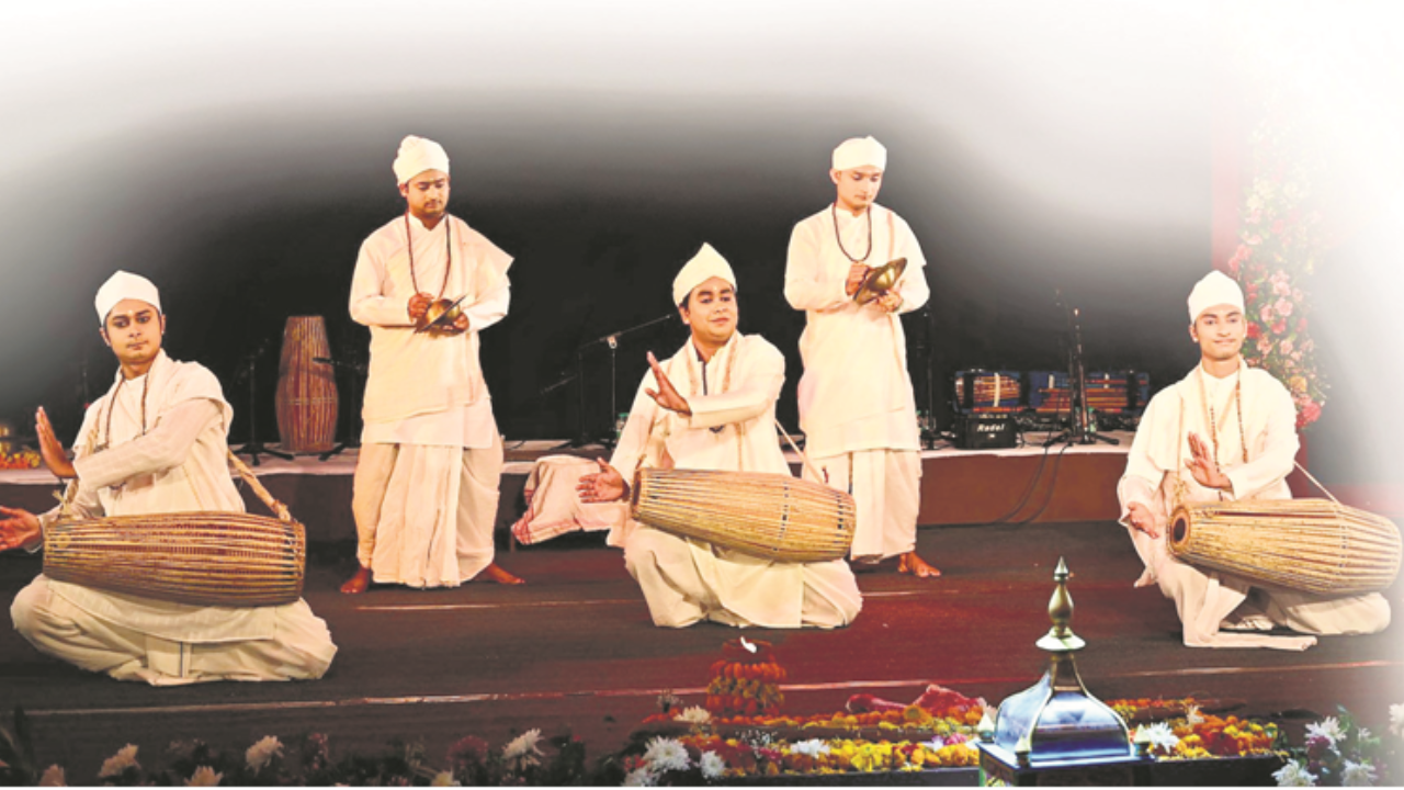 KILLING THE MUSKS (37)