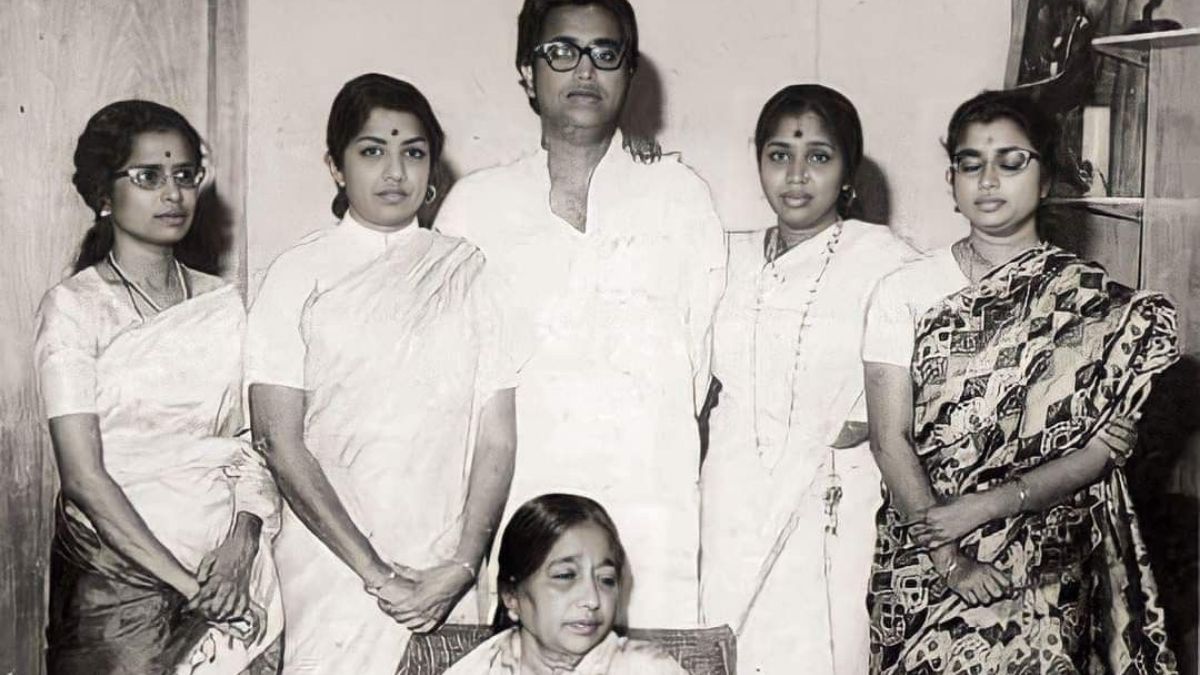 Asha Bhosle Family