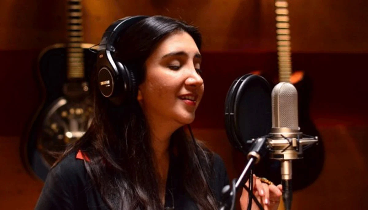 Zeb Bangash to enthrall fans with first ever solo gig in Karachi