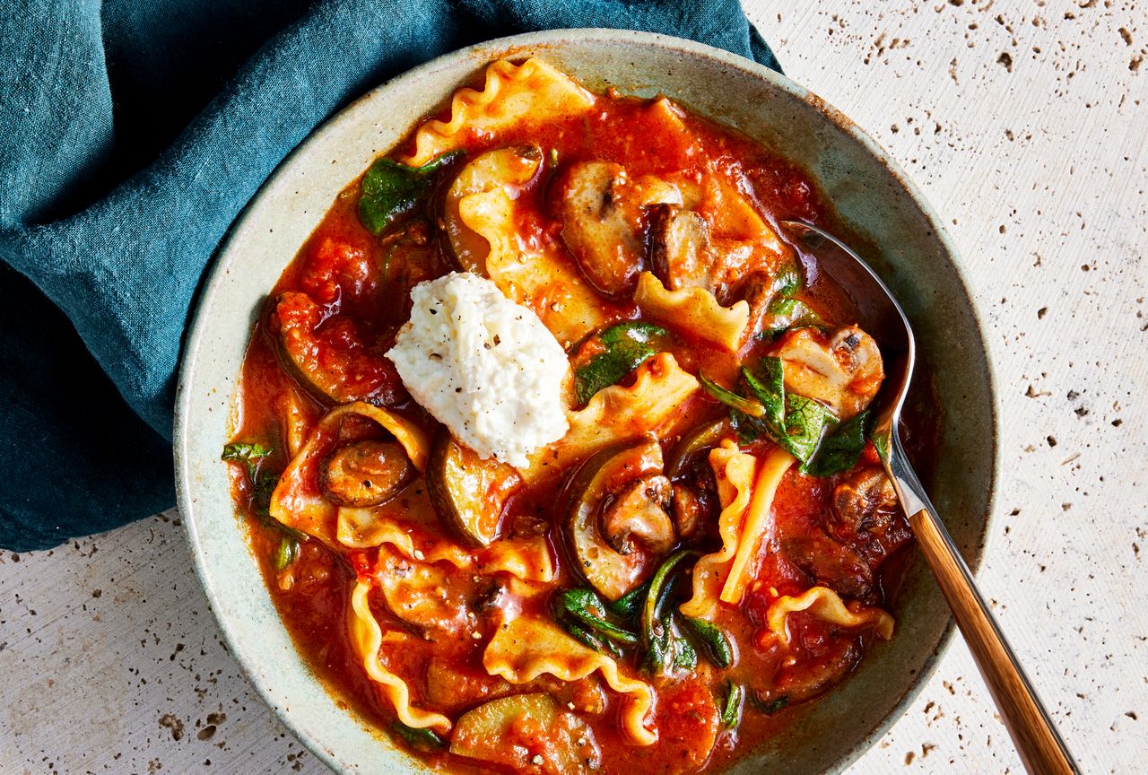 Credit: photographer: Jennifer Causey, food stylist: Ali Ramee, prop stylist: Claire Spollen