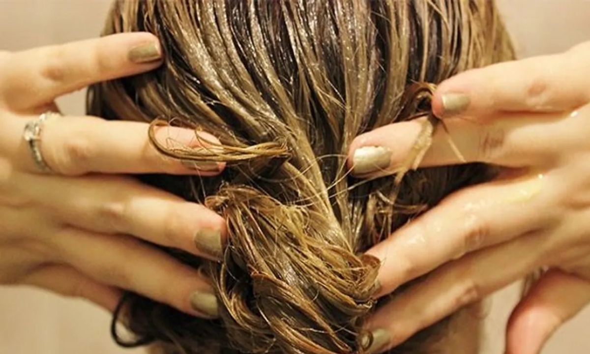 Multani Mitti For Hair