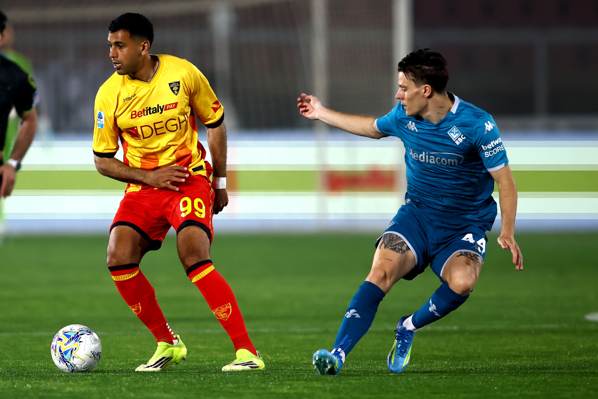 LECCE, ITALY - APRIL 20: Walid CHeddira of US Lecce competes for the ball with Nicolò Fagioli of ACF Fiorentina during the Serie A match between US Lecce and ACF Fiorentina at Stadio Via del Mare on April 20, 2026 in Lecce, Italy. (Photo by Maurizio Lagana/Getty Images)
