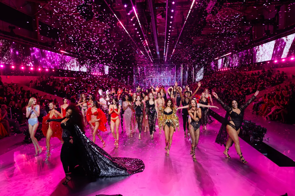 Models, including Tyra Banks, walk the runway at the Victoria's Secret Fashion Show.