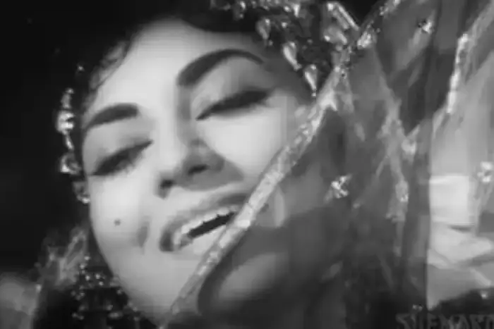 Meenu Mumtaz: Story of struggle and controversy