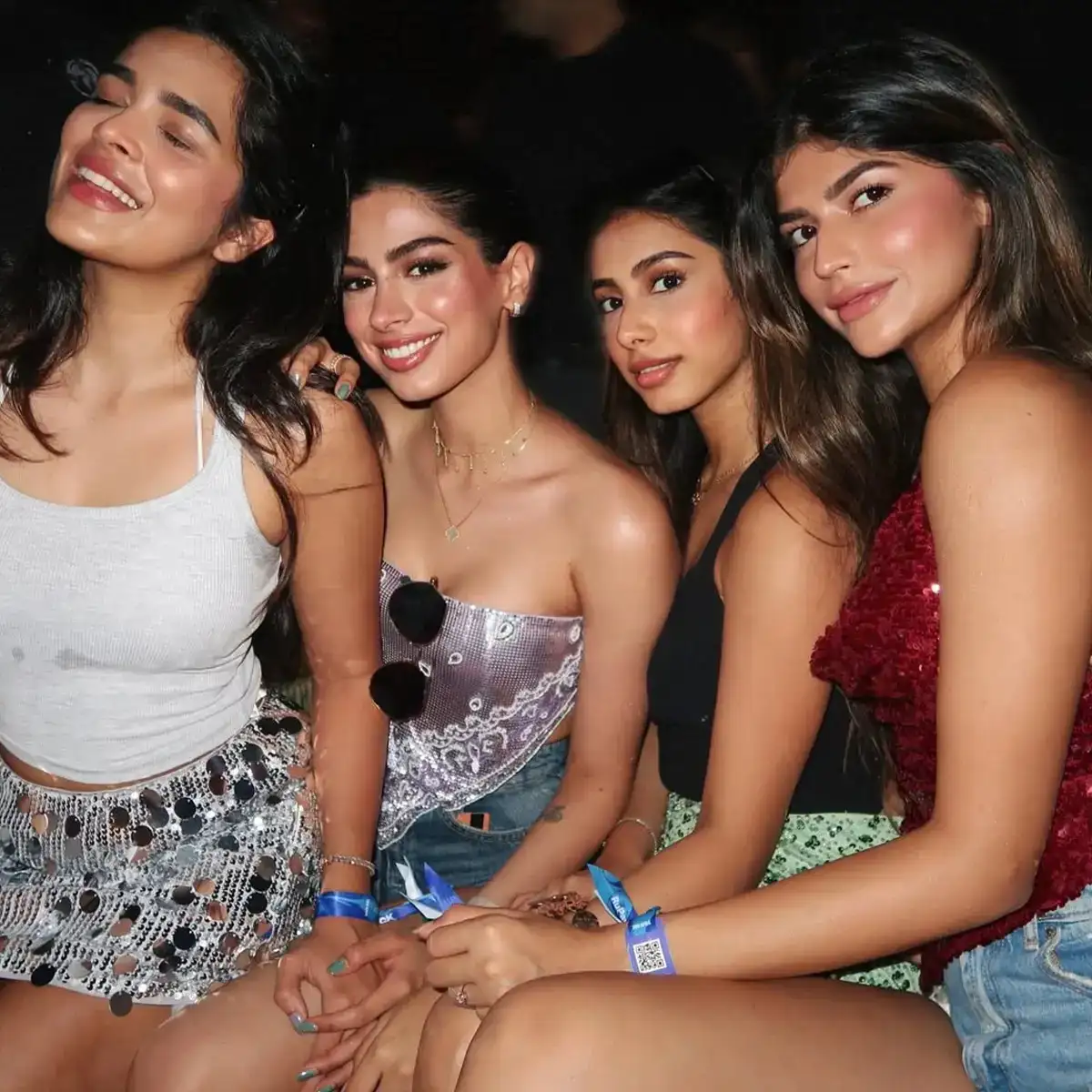 Khushi Kapoor's bold bikini pictures: Glamorous style with girl gang by the pool