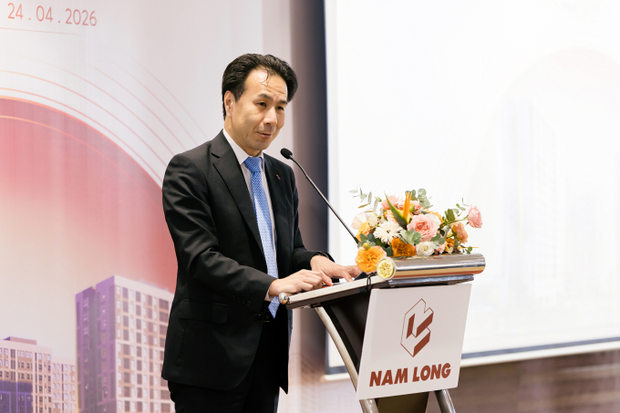 Taro Koyama, CEO of Nishi-Nippon Railroad, speaking at the event. Photo courtesy of Nam Long ADC