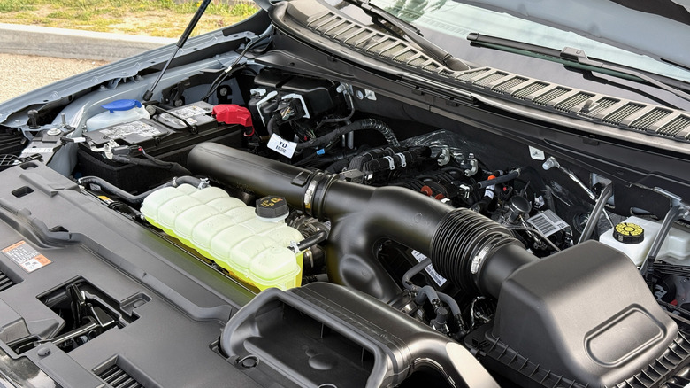 2026 Lincoln Navigator L Reserve engine